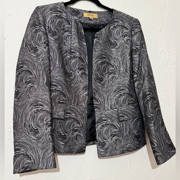 Vintage Kasper Black & Silver Blazer Career Business Three-Piece Suit Set Sz 10P - Picture 4 of 16